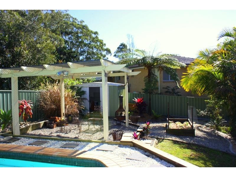 2 Nambucca  St, Urunga NSW 2455