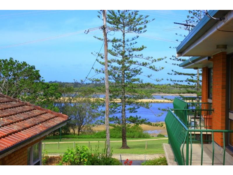 6/7 ‘Kythera Court’ Morgo St, Urunga NSW 2455