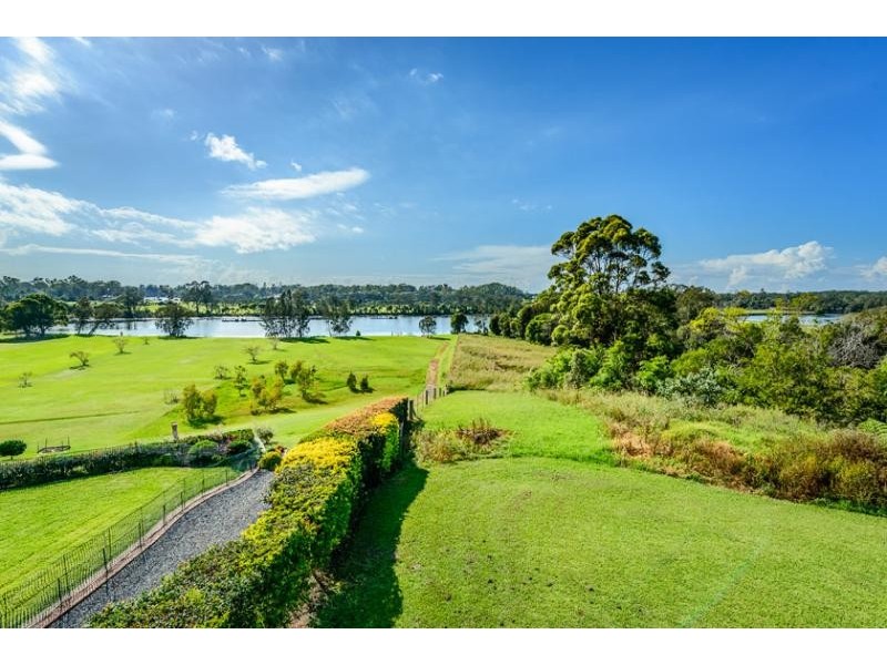 8 Hollis Cl, Urunga NSW 2455