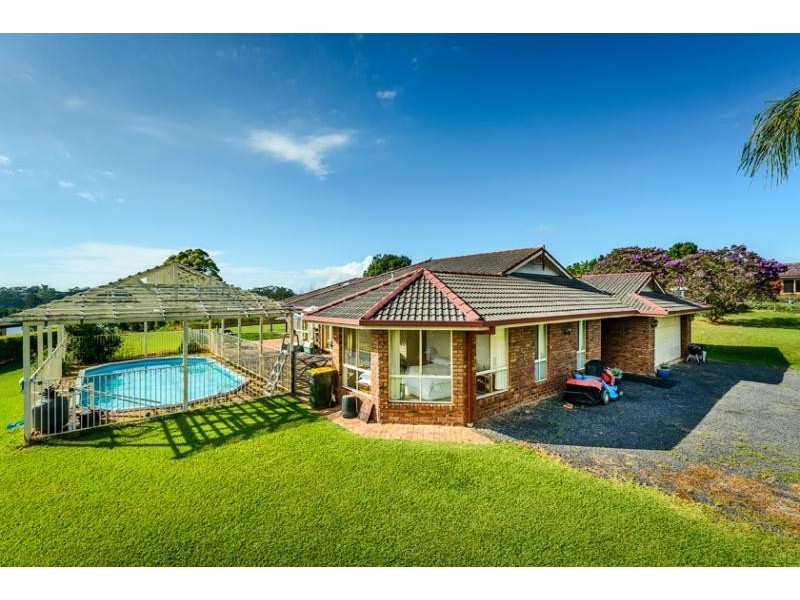 8 Hollis Cl, Urunga NSW 2455