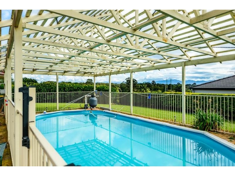 8 Hollis Cl, Urunga NSW 2455