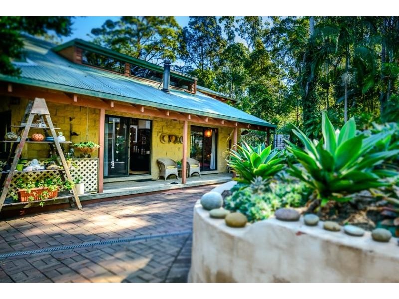 12 Cabbage Tree Cl, Repton NSW 2454