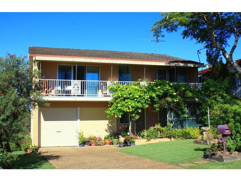 31 High St, Urunga NSW 2455