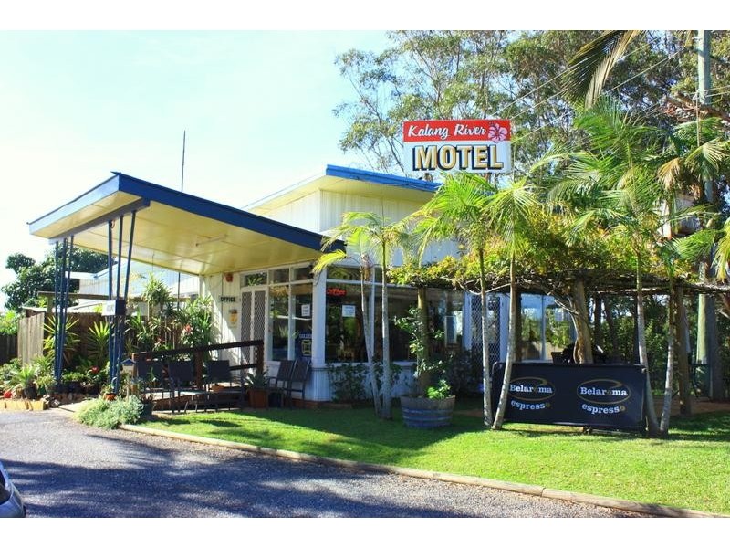 6 Ferry St, Urunga NSW 2455