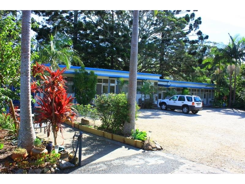 6 Ferry St, Urunga NSW 2455