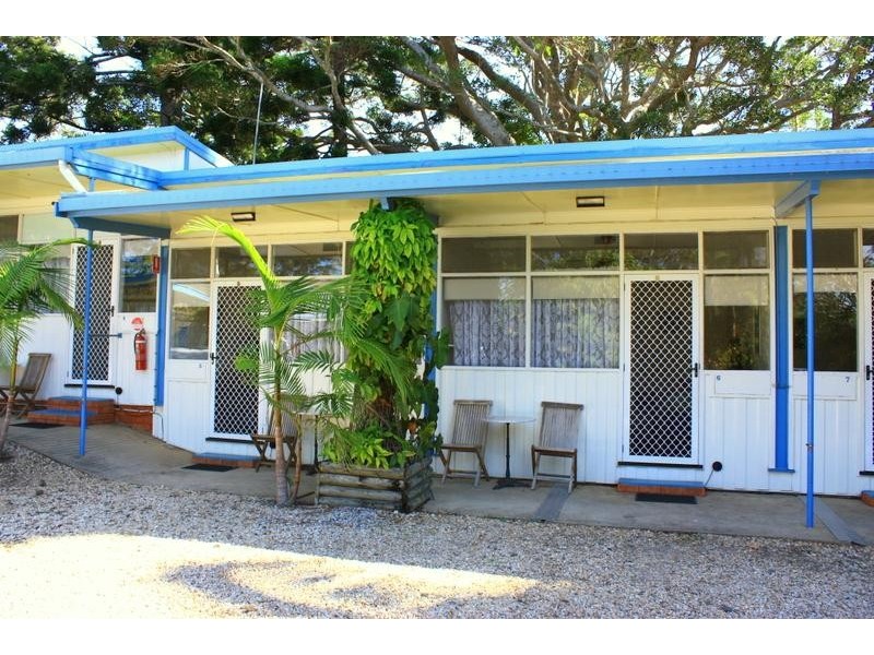 6 Ferry St, Urunga NSW 2455