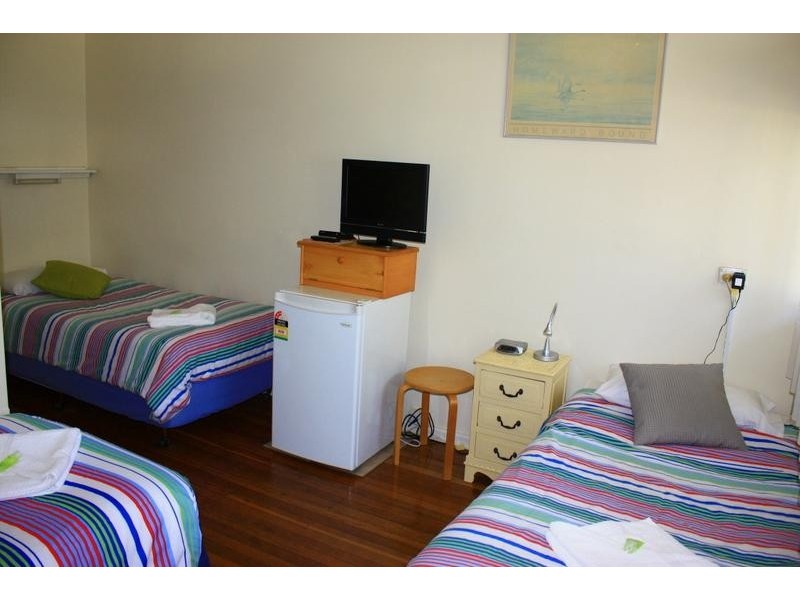 6 Ferry St, Urunga NSW 2455