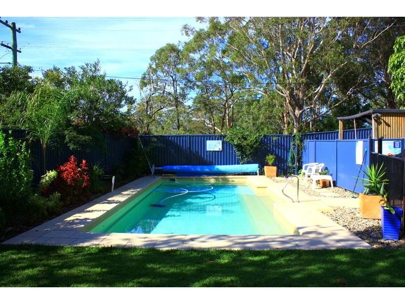 6 Ferry St, Urunga NSW 2455
