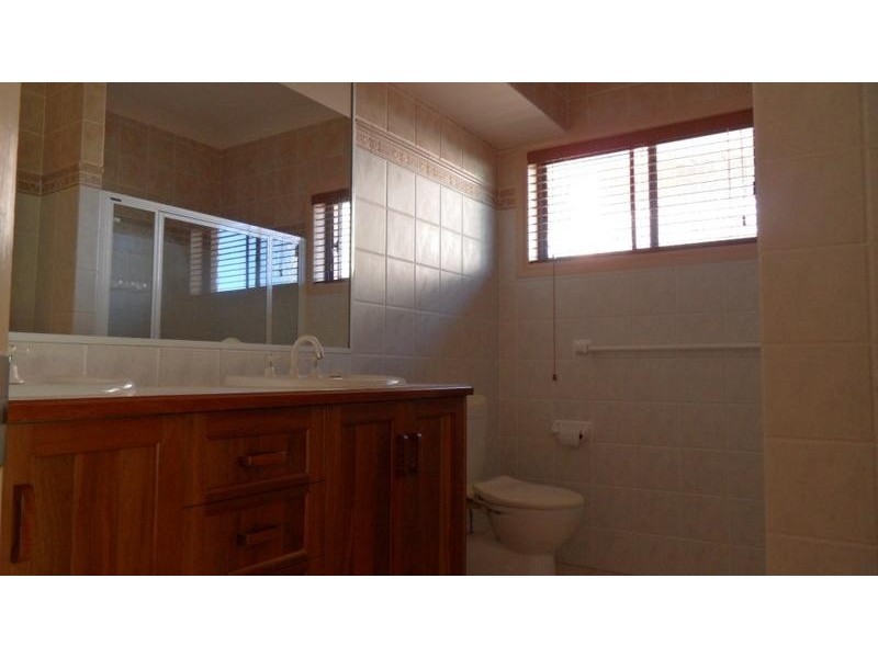 33  Burrawong  Pde, Urunga NSW 2455