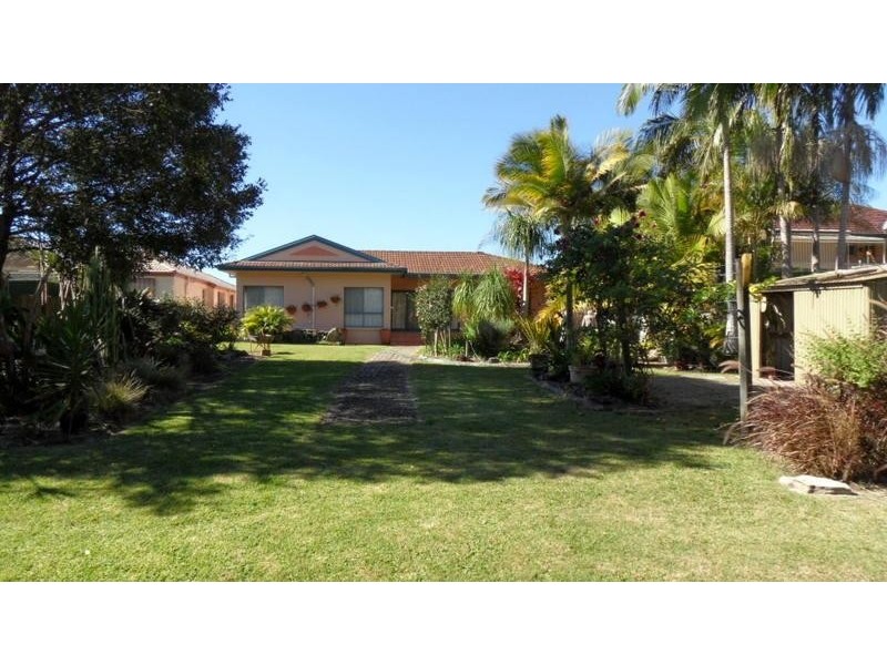 33  Burrawong  Pde, Urunga NSW 2455