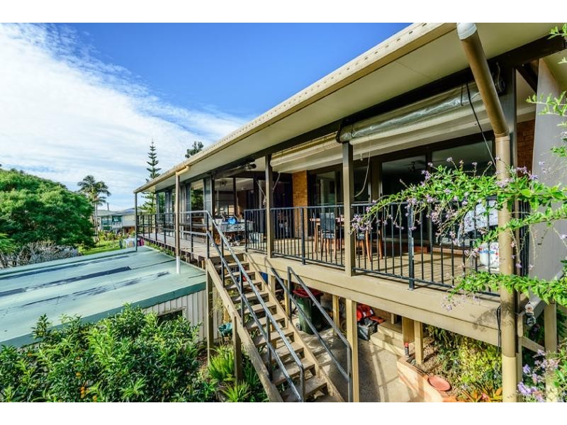 32 Old Pacific Hwy, Raleigh NSW 2454