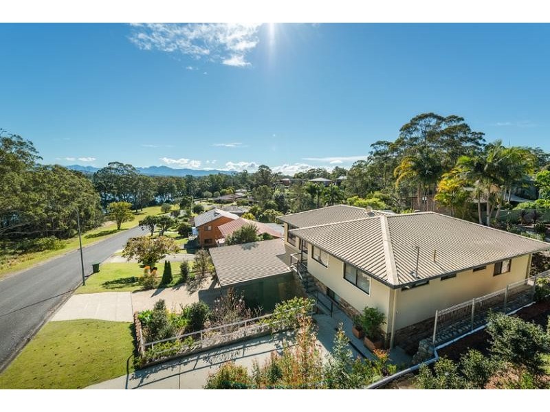 25 Panorama  Pde, Urunga NSW 2455