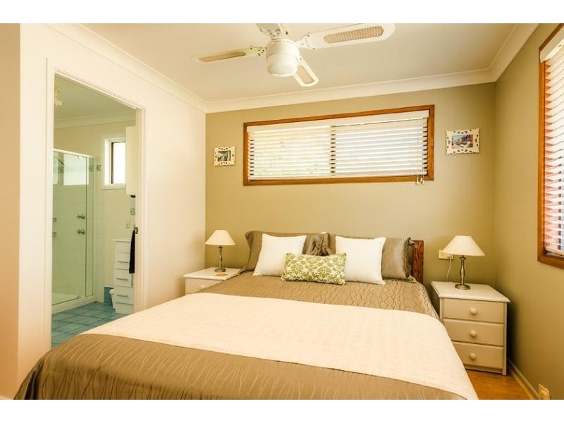 25 Panorama  Pde, Urunga NSW 2455