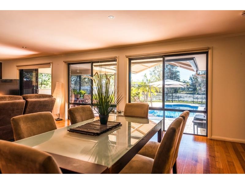 6 Lake  Ct, Urunga NSW 2455
