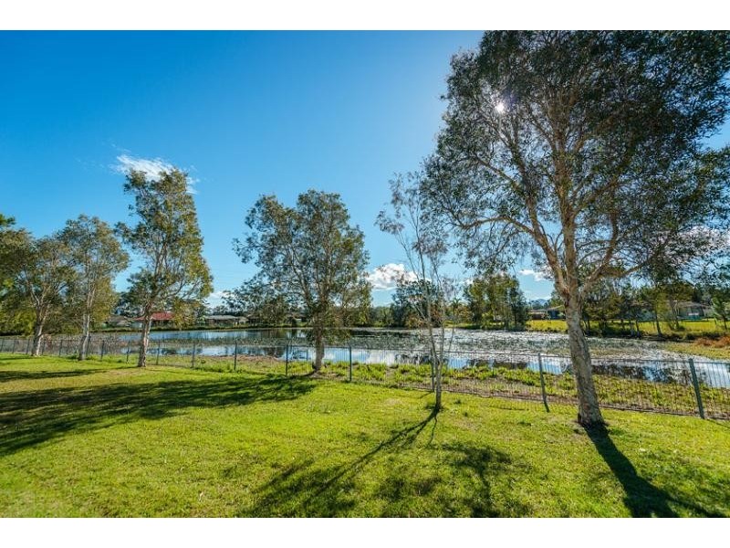 6 Lake  Ct, Urunga NSW 2455