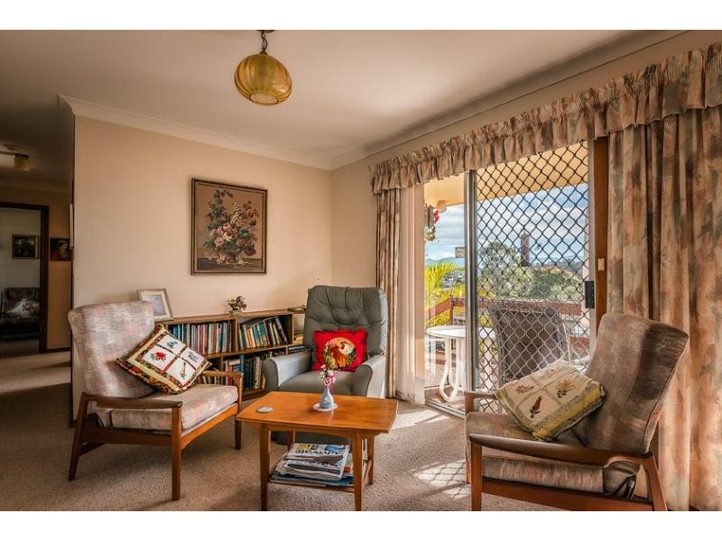 2 Essex Ct, Urunga NSW 2455