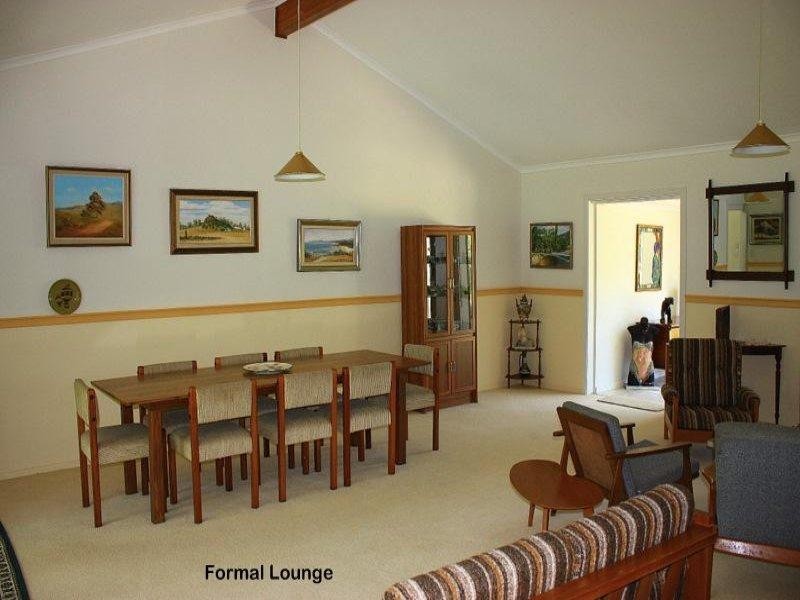 24 The Grove St, Urunga NSW 2455