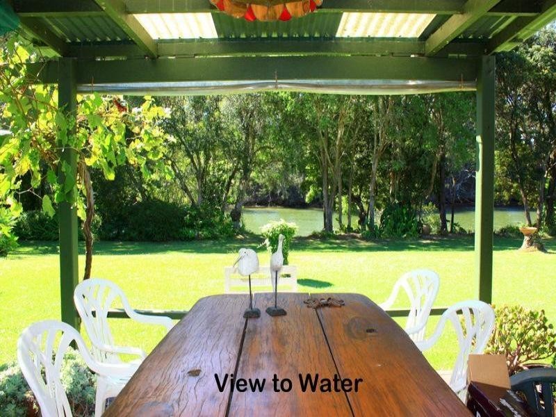 24 The Grove St, Urunga NSW 2455