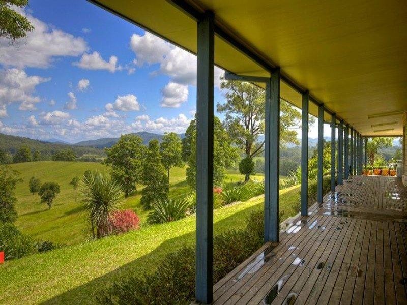 209 East West Rd, Valla NSW 2448