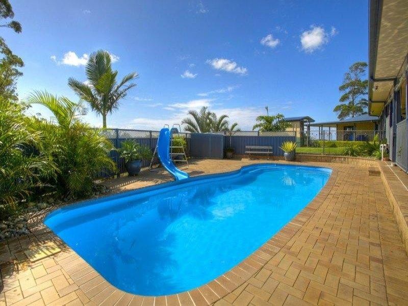 209 East West Rd, Valla NSW 2448