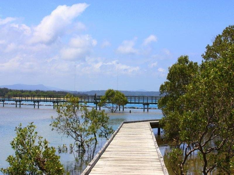 48 Morgo  St, Urunga NSW 2455