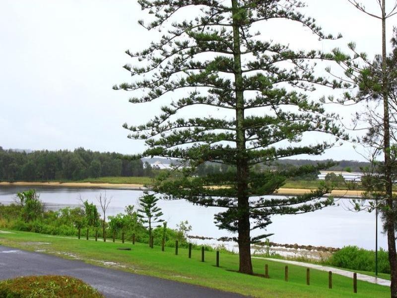 3/7 ‘Kythera Court’ Morgo St, Urunga NSW 2455