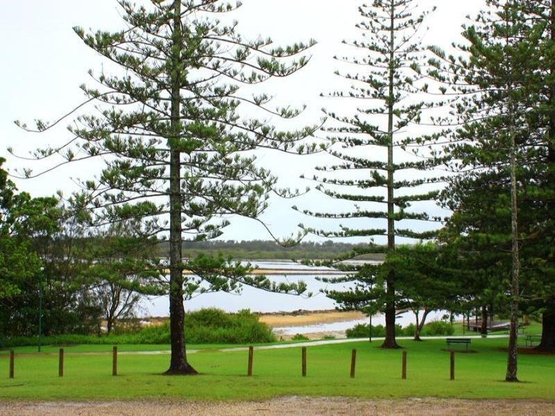 3/7 ‘Kythera Court’ Morgo St, Urunga NSW 2455