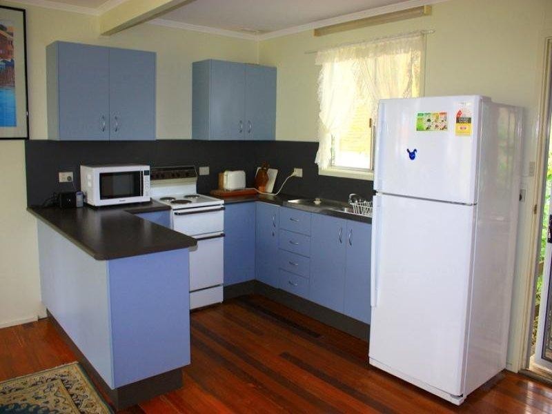 9 Rowley St, Mylestom NSW 2454