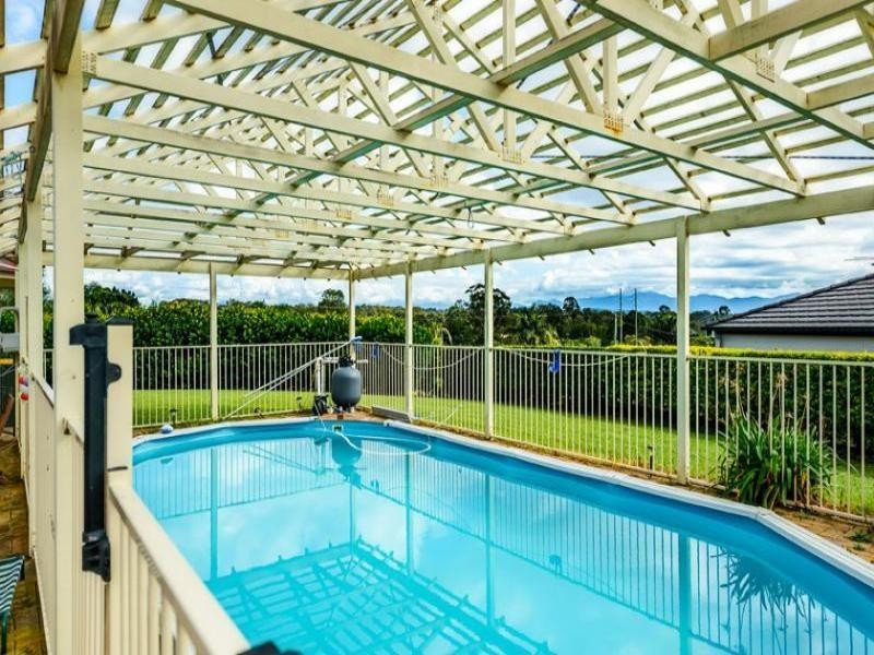 8 Hollis Cl, Urunga NSW 2455