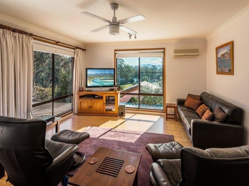 25 Panorama  Pde, Urunga NSW 2455