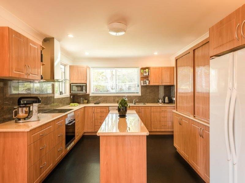 25 Panorama  Pde, Urunga NSW 2455