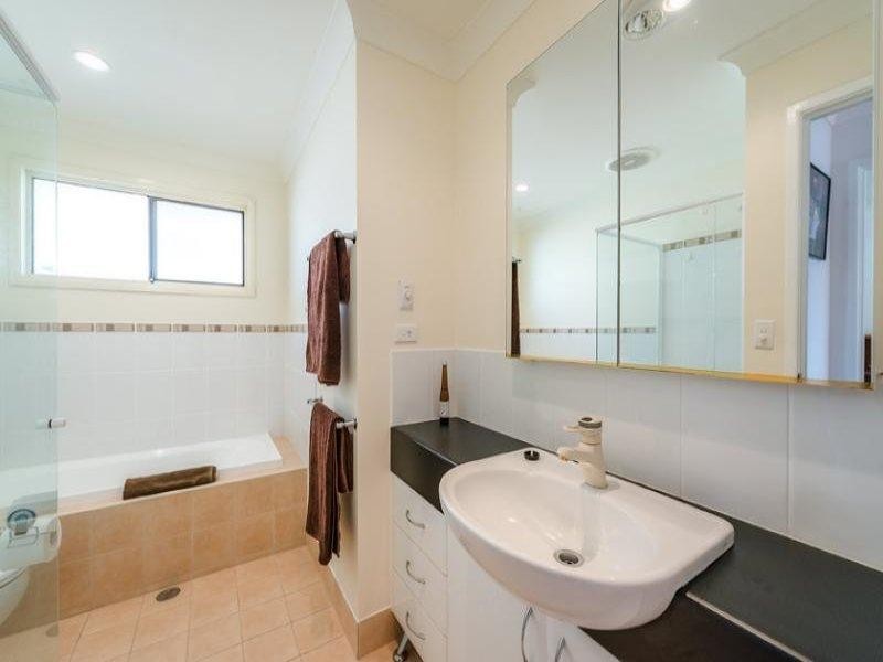 25 Panorama  Pde, Urunga NSW 2455