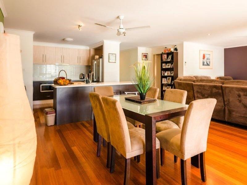 6 Lake  Ct, Urunga NSW 2455