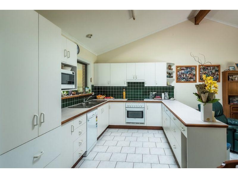 24 The Gr, Urunga NSW 2455