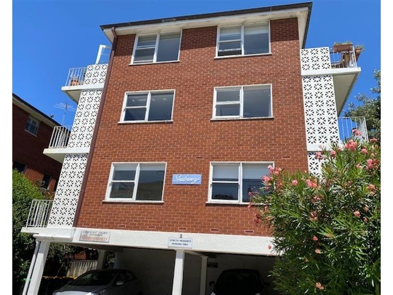 2/2 Carr Street, Coogee NSW 2034