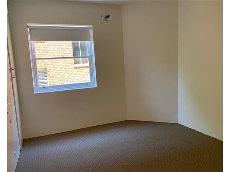 2/2 Carr Street, Coogee NSW 2034