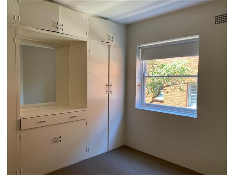2/2 Carr Street, Coogee NSW 2034