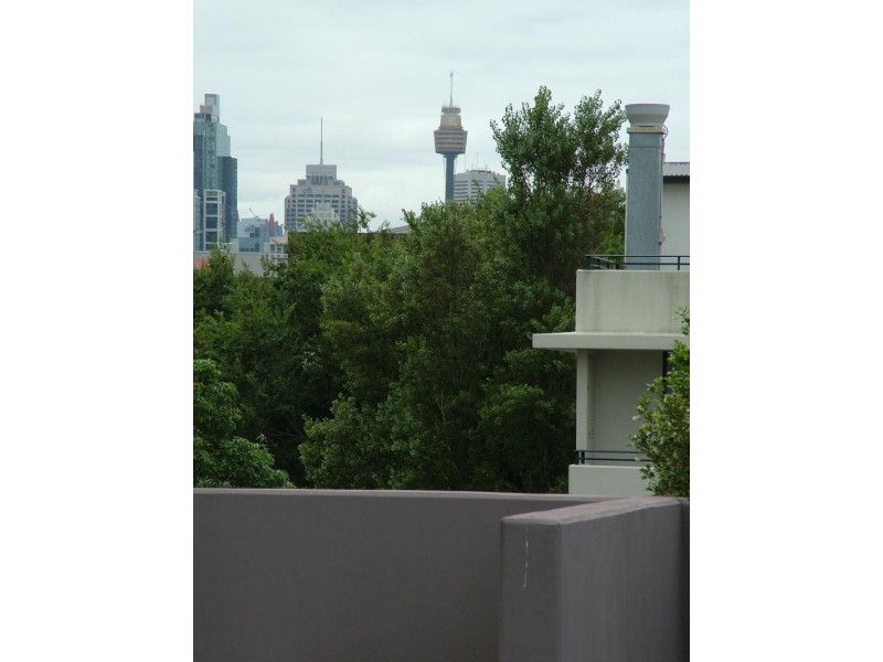 B304/9 Hunter St, Waterloo NSW 2017