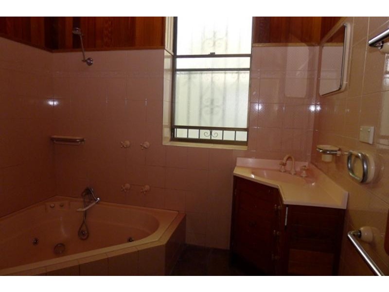 239 Clovelly Rd, Clovelly NSW 2031