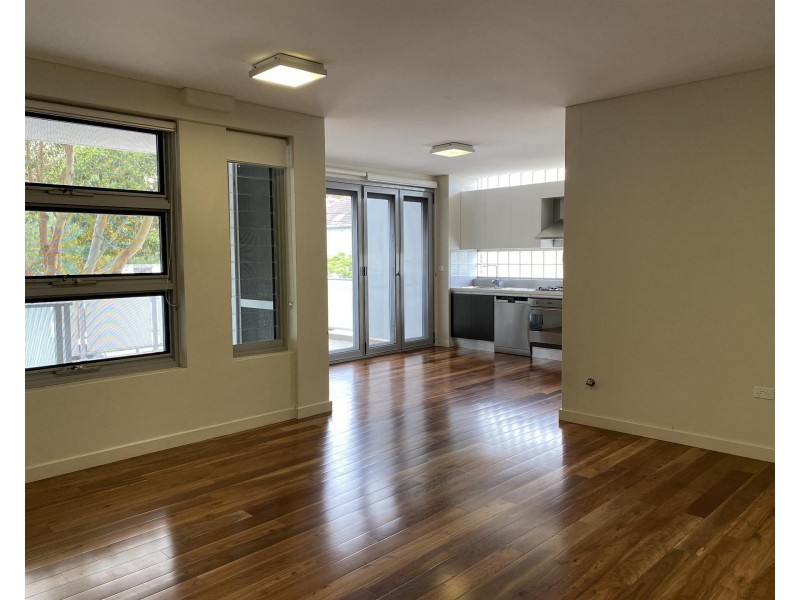 1/66-70 Boronia  Street, Kensington NSW 2033