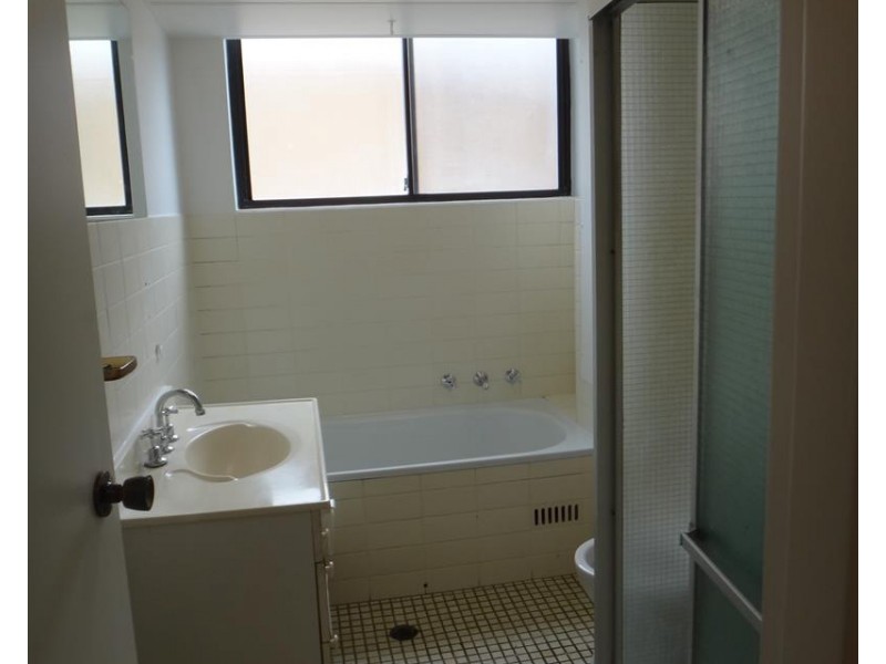 2/54-64 Bondi Road, Bondi Junction NSW 2022