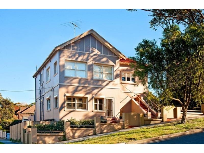 184 & 186 Brook St, Coogee NSW 2034