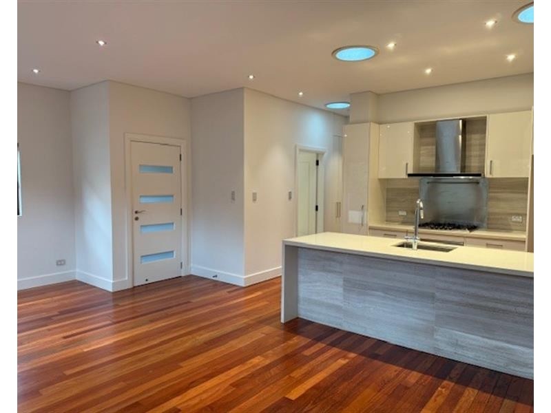 10 Isabella Street, Queens Park NSW 2022