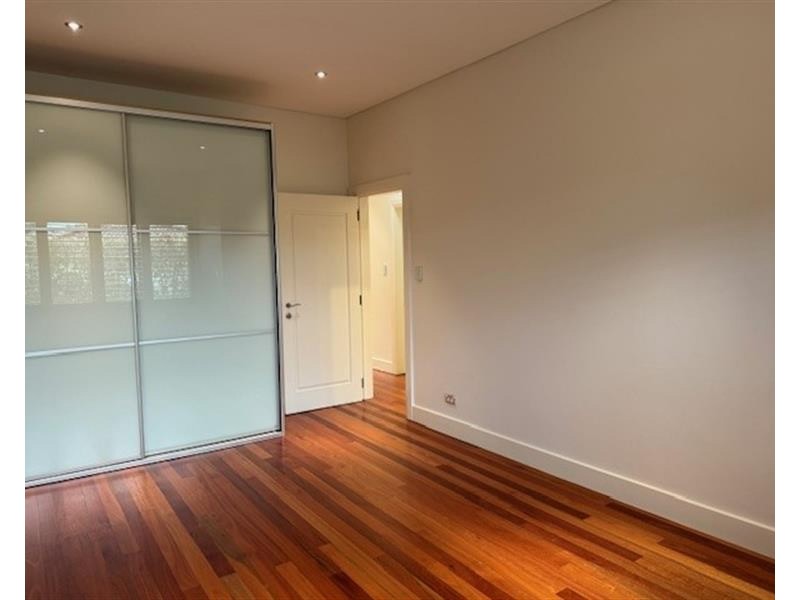 10 Isabella Street, Queens Park NSW 2022