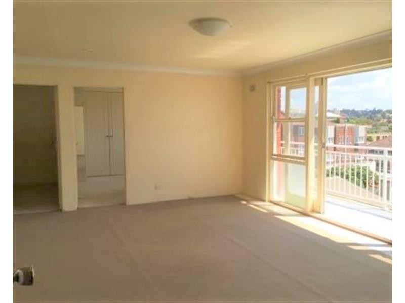 8/119 Brook Street, Coogee NSW 2034