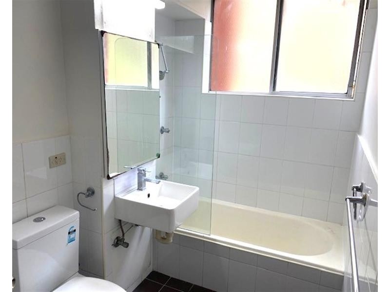 2/10 Addison Street, Kensington NSW 2033
