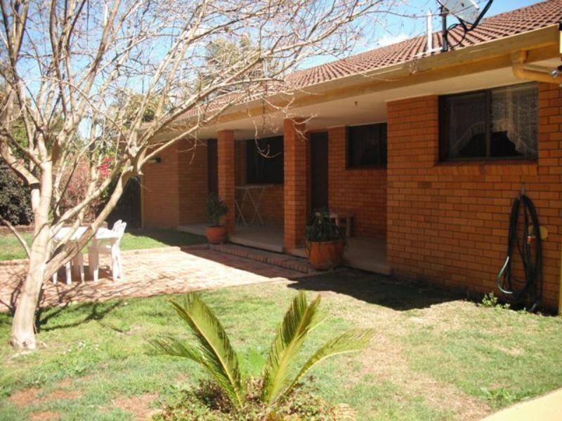 16 Peppermint Pl, Grafton NSW 2460