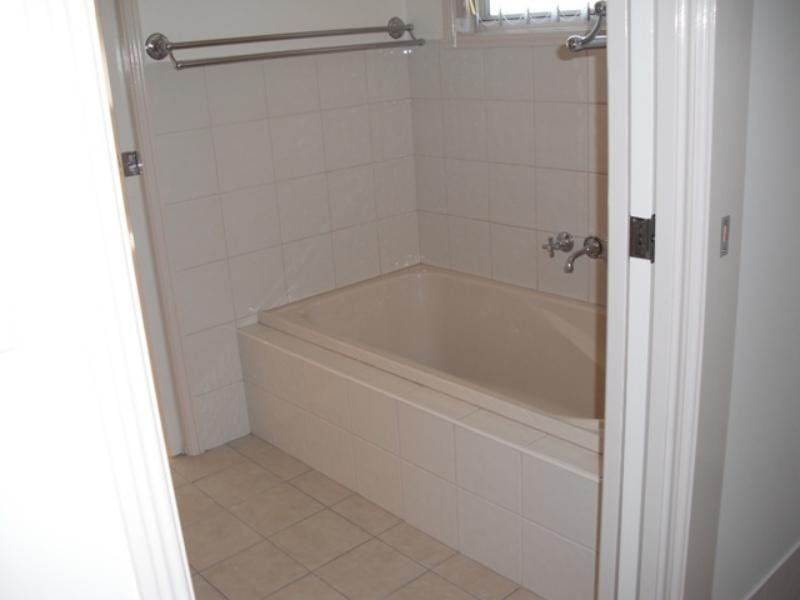 28 Riverdale  Ct, Grafton NSW 2460