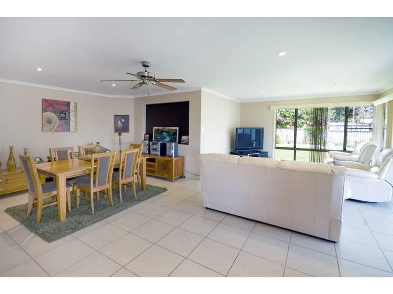 10 Kendall Ave, Wooli NSW 2462