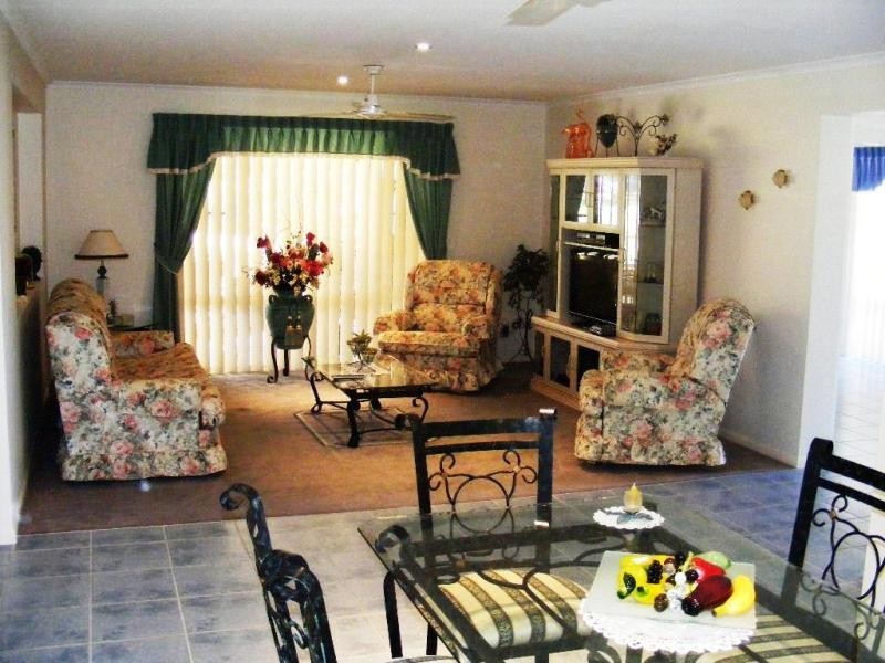 2 Anzac Pde, Gulmarrad NSW 2463